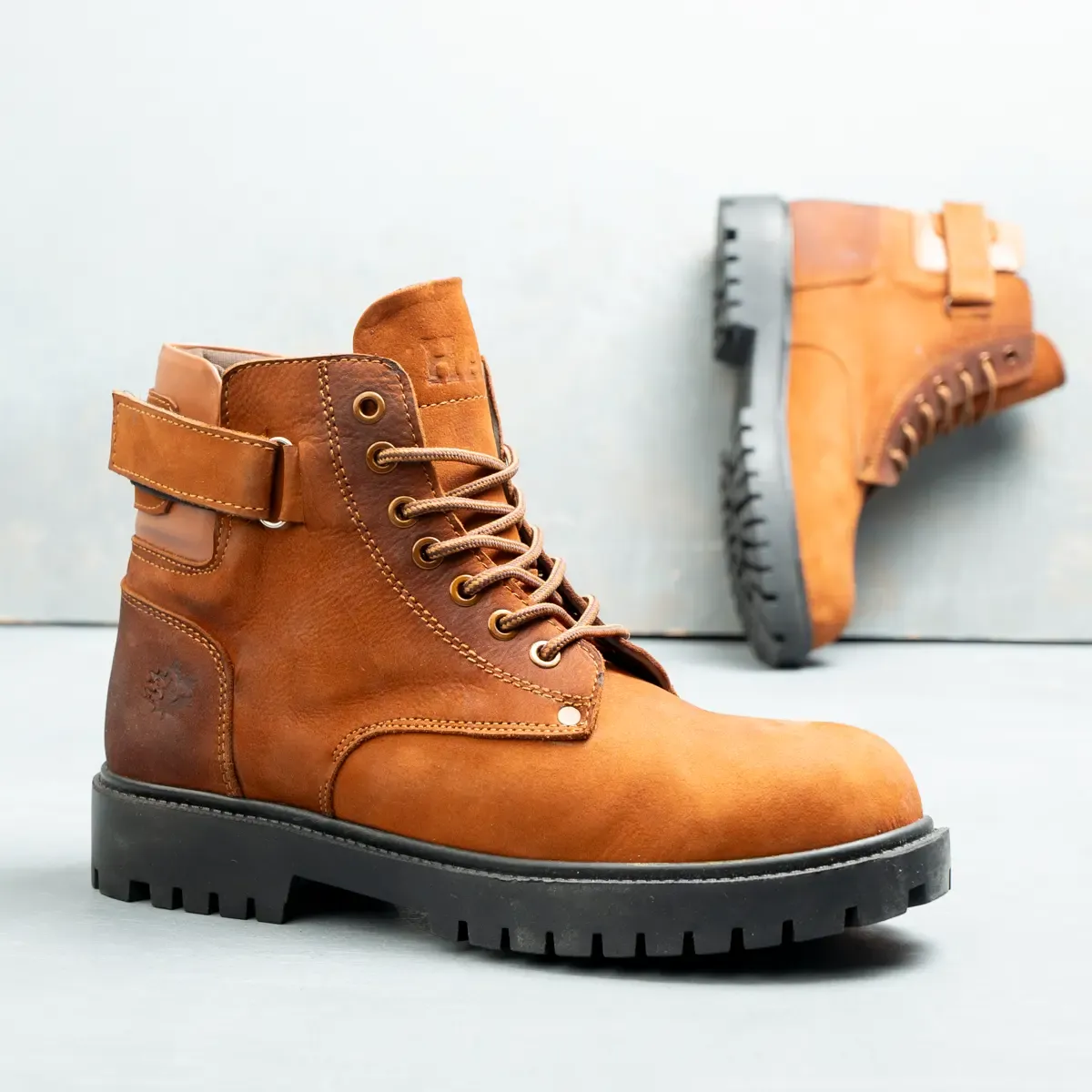 حذاء-رجالي-LEVA-نعل-رابر-مرن-فرش-داخلي